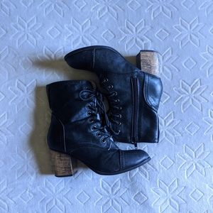 "Forever21" Boots